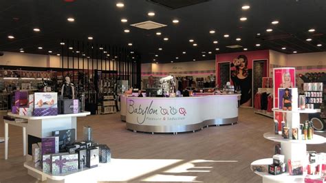 photos de sex shop calais|Avis sur Sex Shop. (Magasin) à Calais (Hauts